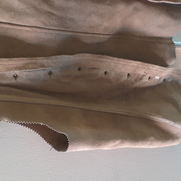 Coachella Hippie Vtg Tan Suede Vest Gold hoops Boho Unisex - Picture 14 of 15